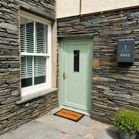 Beautiful Borrowdale Valley 펜션 *